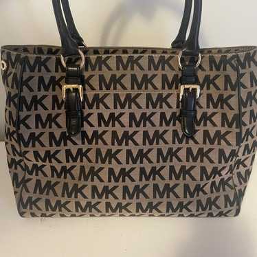 Micheal kors - image 1