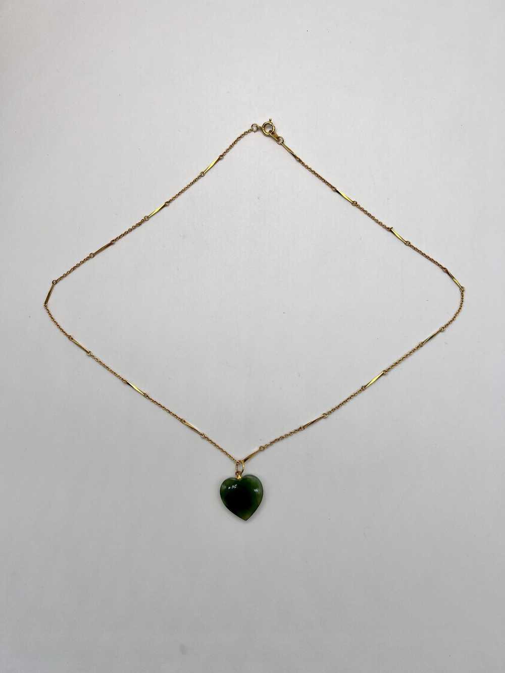 Vintage Vintage Gold Tone Chain Necklace Green He… - image 8