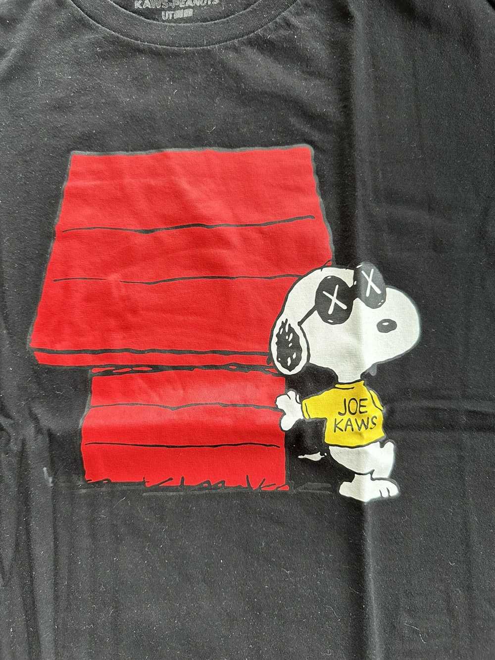 Kaws × Uniqlo SNOOPY KAWS TEE - image 3