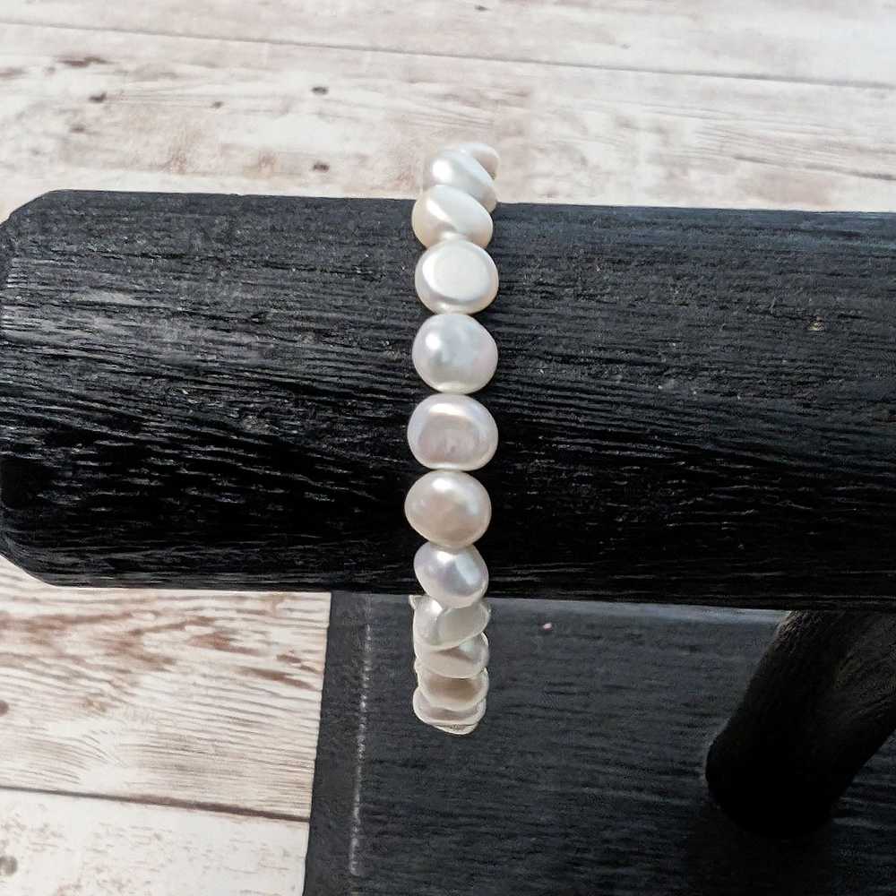 Vintage Vintage Pearl Bracelet - Stretch Bracelet - image 4