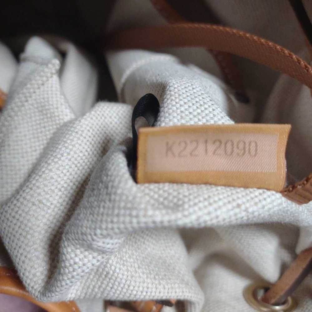 Dooney & Bourke Tasha Cream Hydrangea Monogram Dr… - image 12