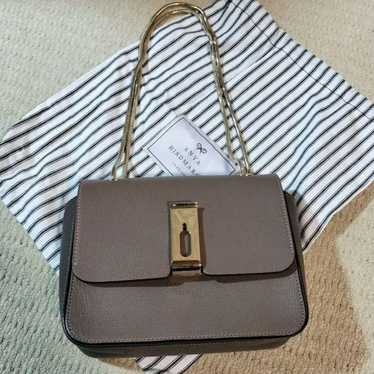 Excellent condition, ANYA HINDMARCH shoulder bag.