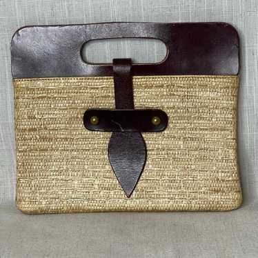 Vintage 70s Leather and Wicker Clutch Purse Brass… - image 1