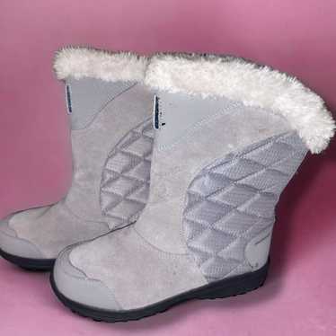 Cozy Gray Winter Boots with Faux Fur Lining