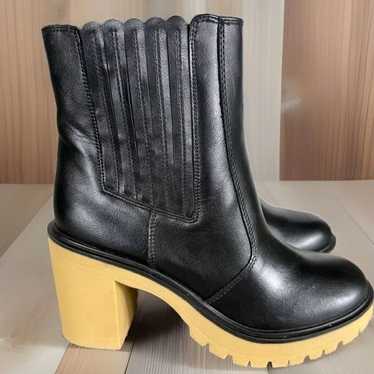 NWOT ZBY Women's 7M Lug Sole Ankle Boots Chelsea B