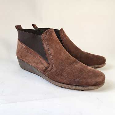 The FLEXX Brown Suede Ankle Bootie Bootie 8 - image 1