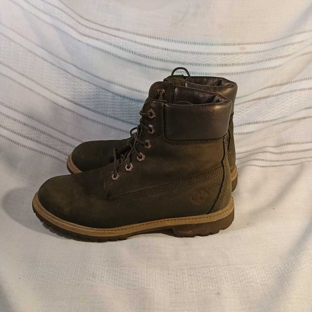 Timberland Boots Women size 8 - image 2