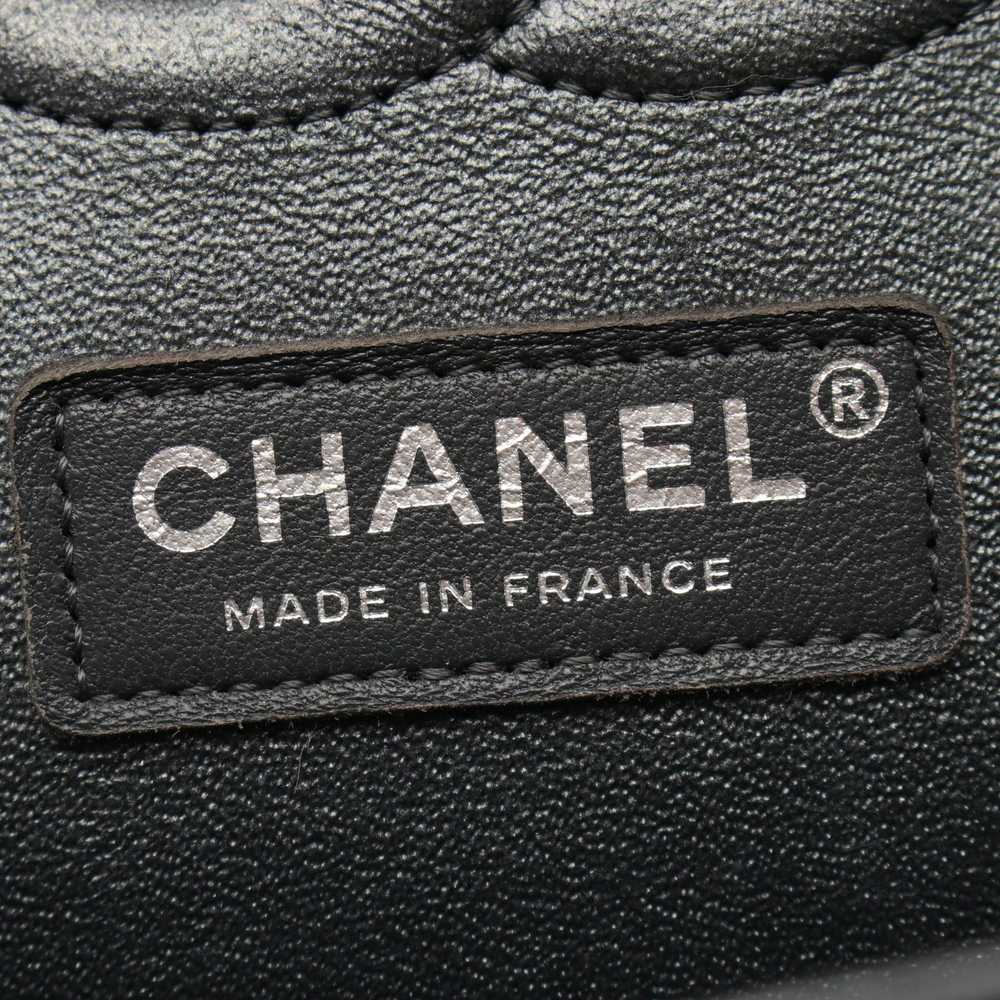 Chanel Chanel Chevron V-Stitch Double Flap Chain … - image 4