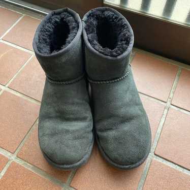 UGG Australia sheepskin boots, black, 23 centimet… - image 1