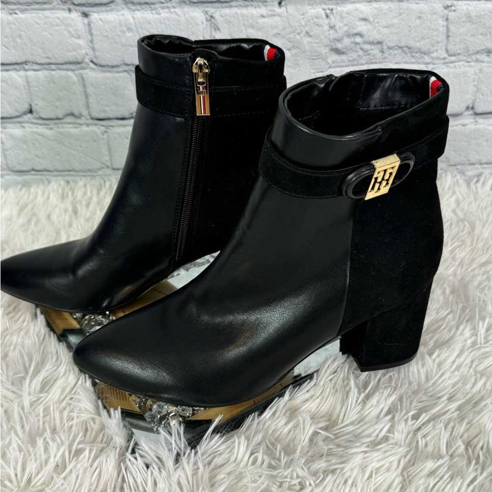 TOMMY HILFIGER Halliri Bootie Black Size 6.5 NEW - image 4