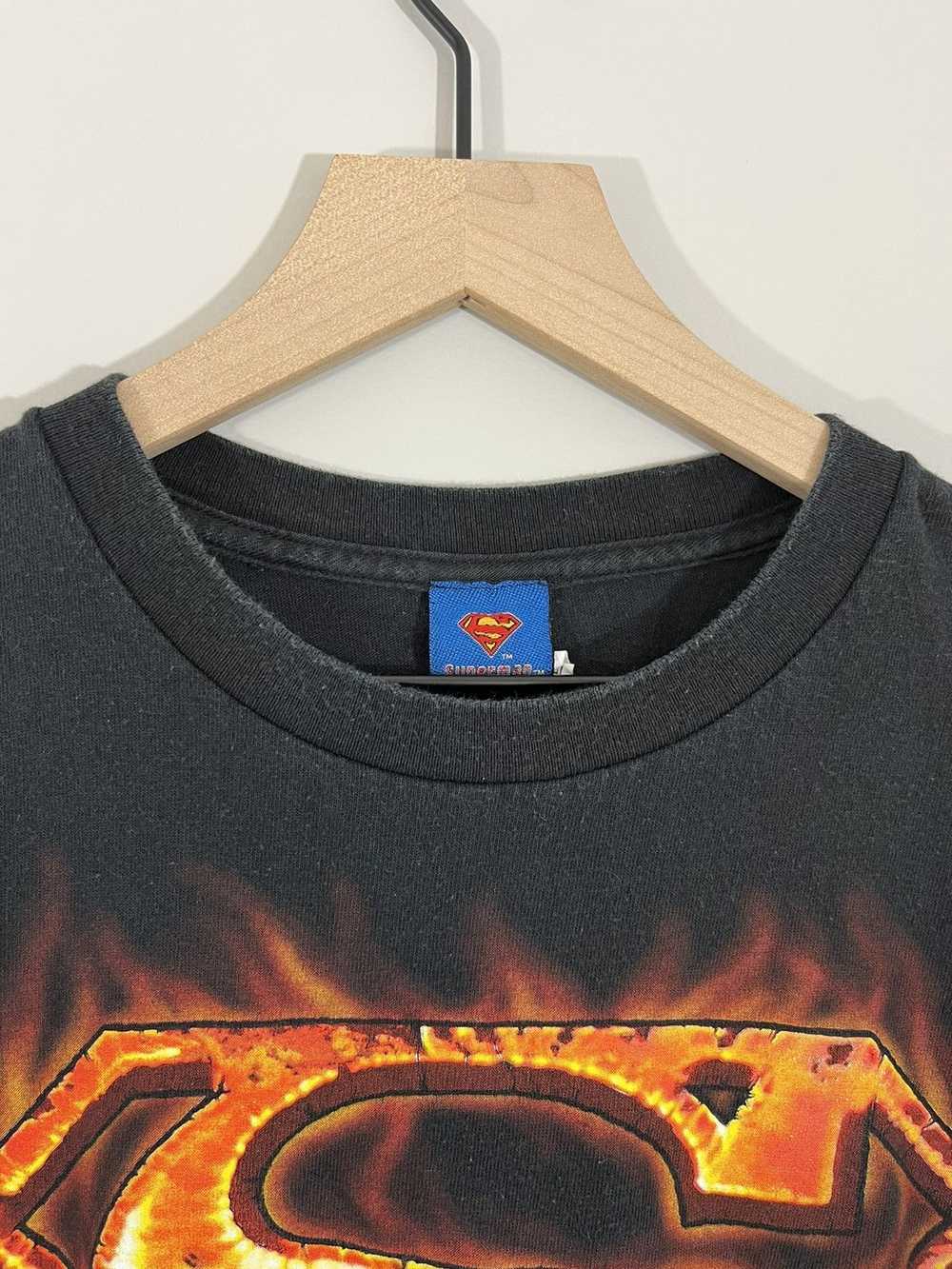 Comics × Vintage Faded Superman Flame Logo Y2K Co… - image 5