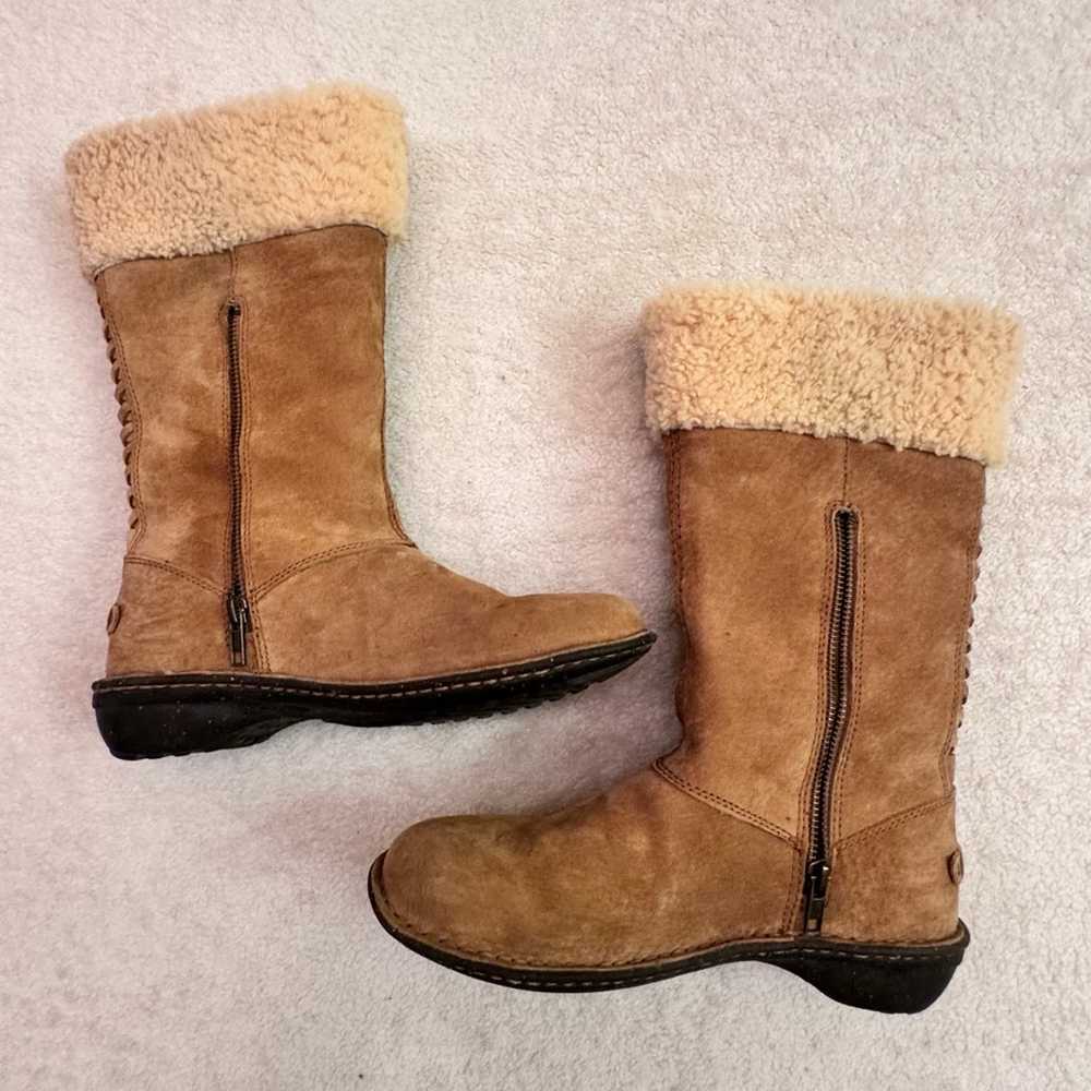 UGG Women’s Karyn Suede Boots S/N 1005449 Size: U… - image 2