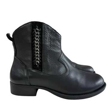 Nurture Willa Chain Black Leather Ankle Boots Wome