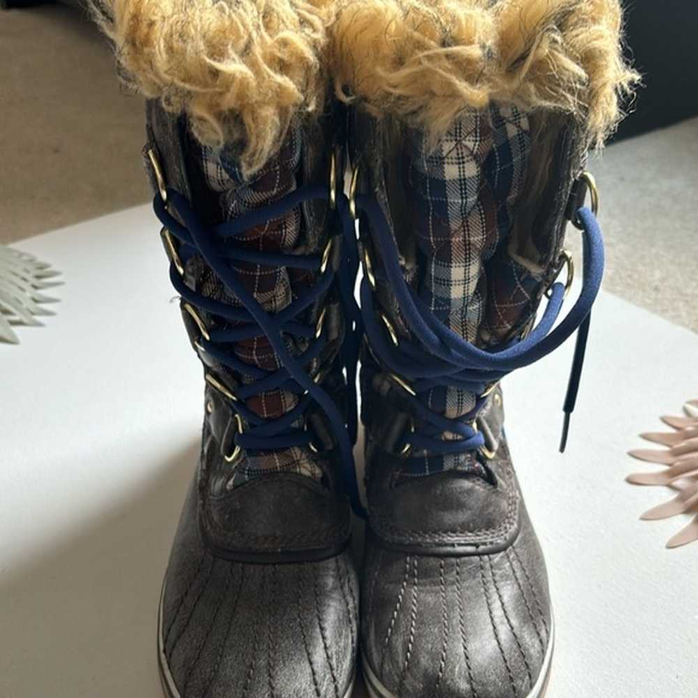 Sorel Women’s Plaid Waterproof Winter Boots - Siz… - image 4