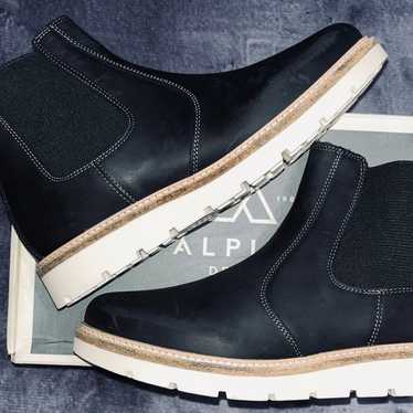 Alpine Design Blaze Chelsea Boot