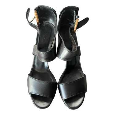 Gucci Leather sandal