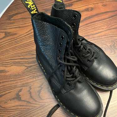 Dr Martens Pascal Virginia Boots