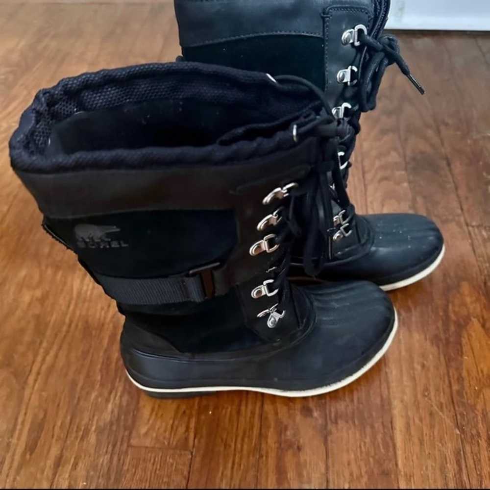 Sorel boots size 6-1/2 - image 2