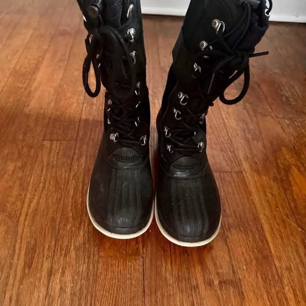 Sorel boots size 6-1/2 - image 3