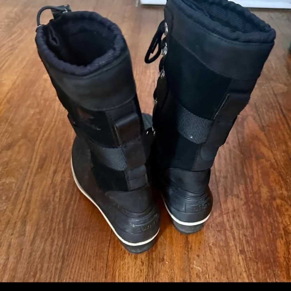 Sorel boots size 6-1/2 - image 4