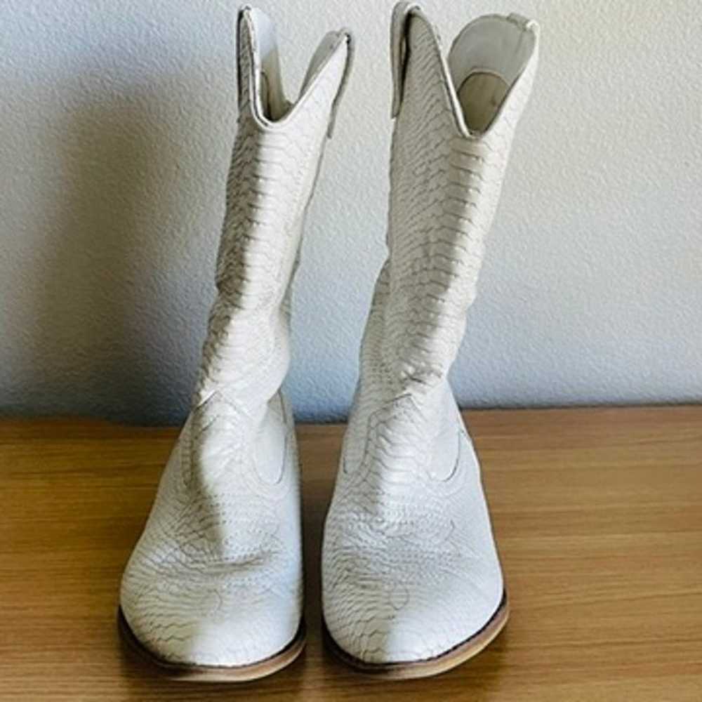 Coconuts by Matisse White Cowboy Boots - image 6