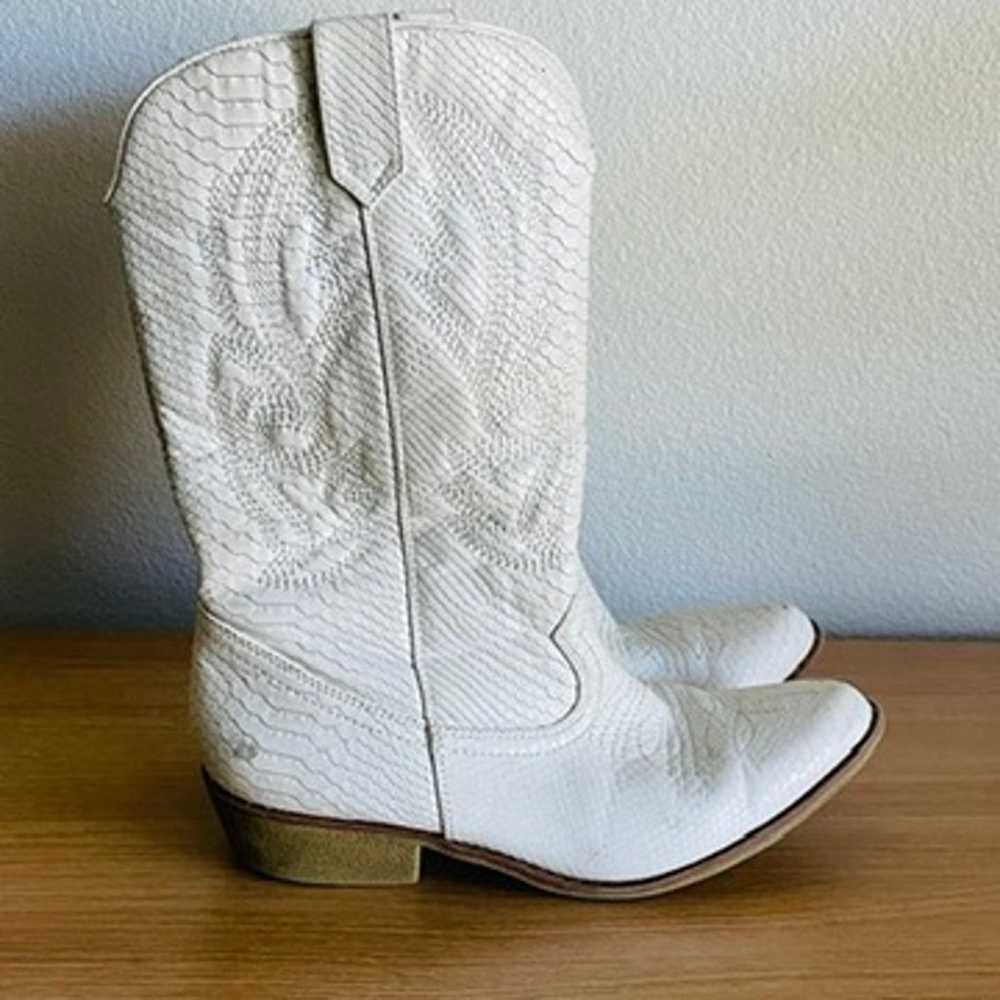 Coconuts by Matisse White Cowboy Boots - image 8