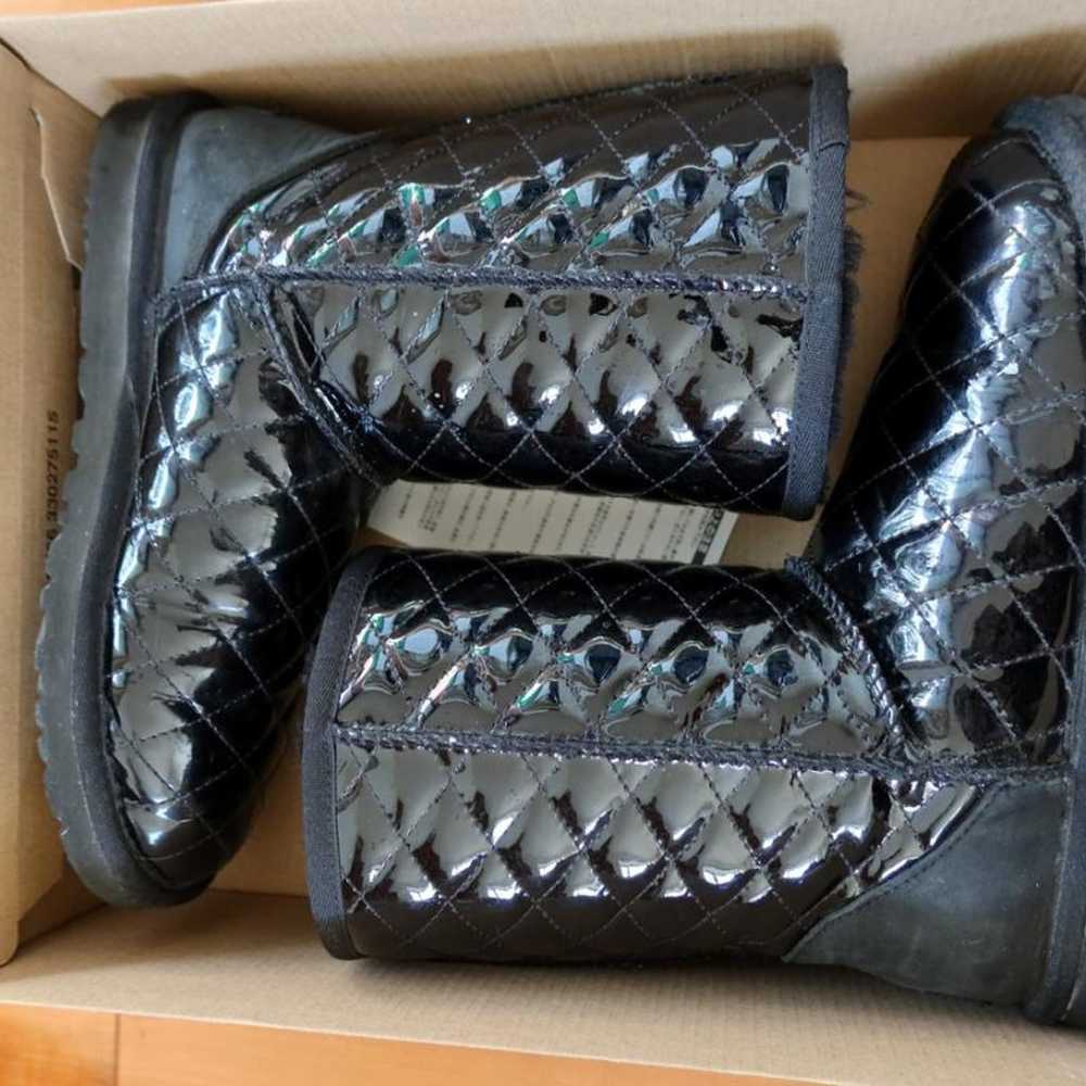 ★Sparkling and Cute★ UGG Quilted Patent Boots Siz… - image 6