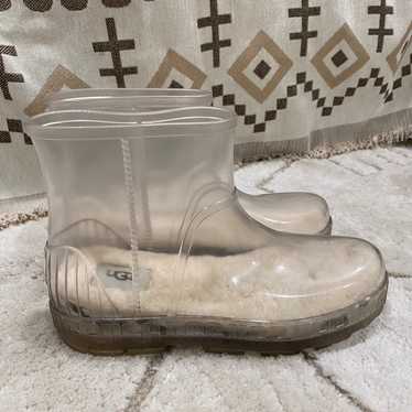 UGG Drizlita Clear Rainboot Size 9