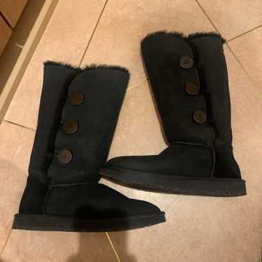 UGG Australia Black Sheepskin Boots 3 Buttons