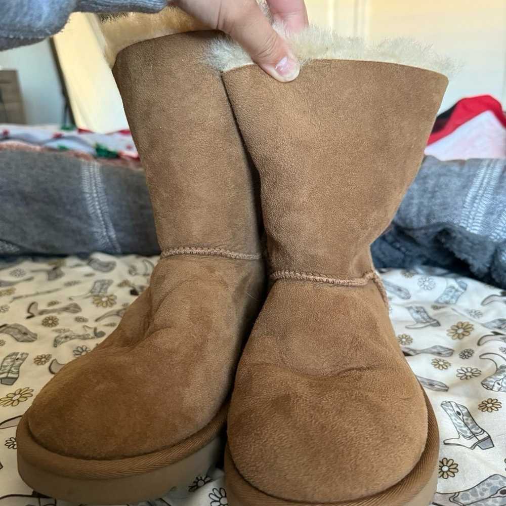 ugg boots - image 3