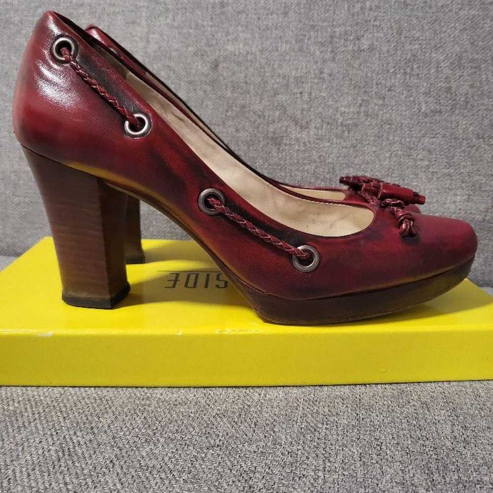 Cole Haan leather pumps - image 5