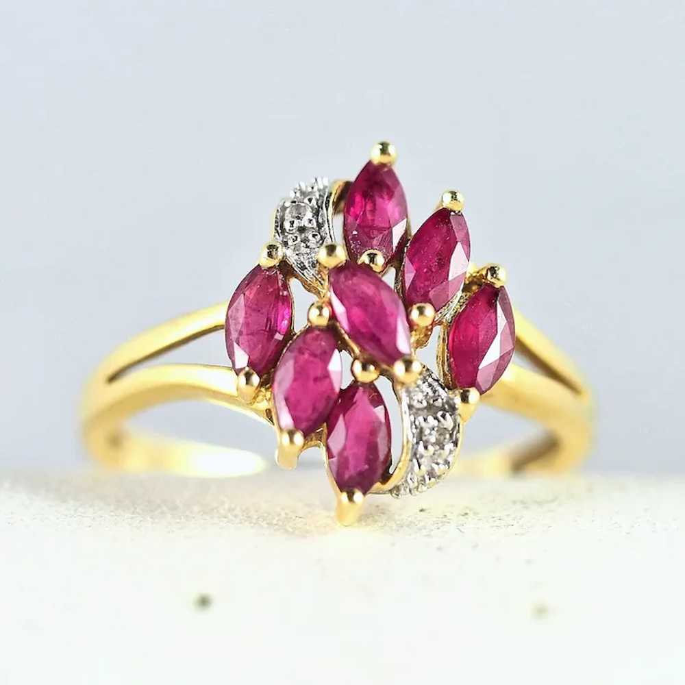 18K solid gold ring with gorgeous faceted spinels… - image 6