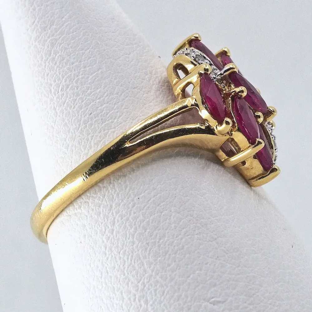 18K solid gold ring with gorgeous faceted spinels… - image 8