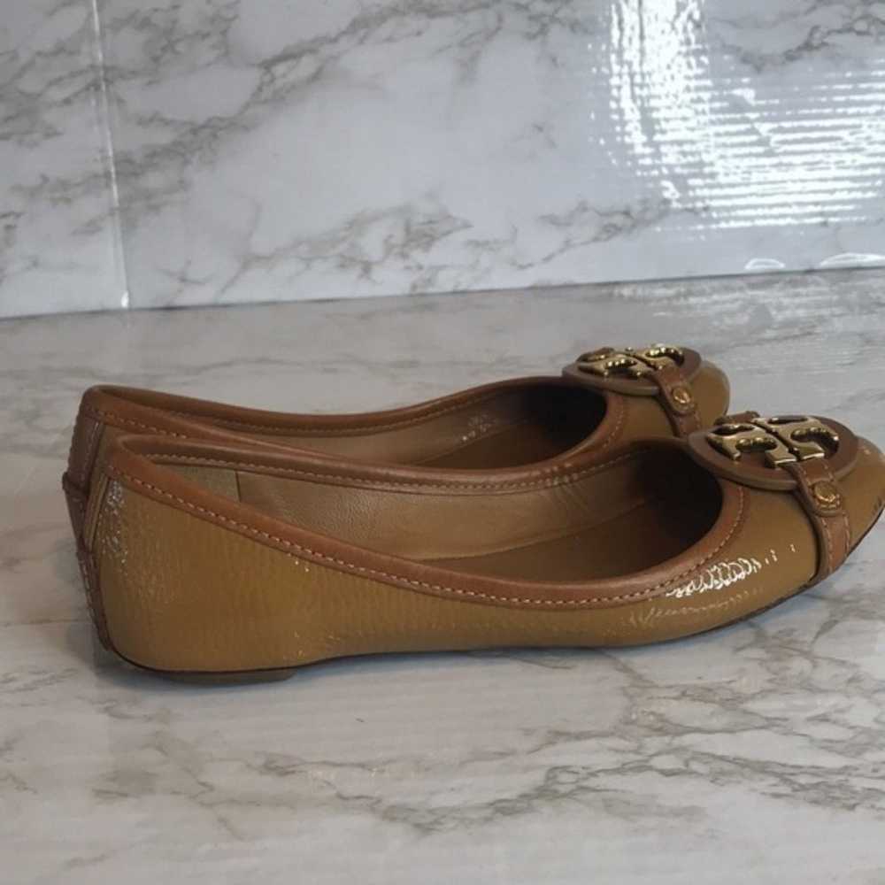 Tory Burch Aaden Patent Logo Ballerina size 6.5 m… - image 6