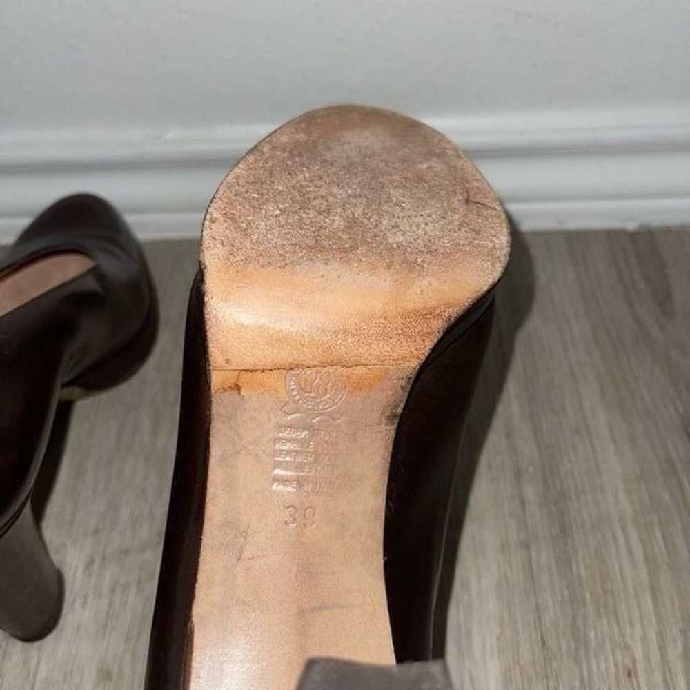 Vintage Barney’s New York brown leather pump heels - image 5