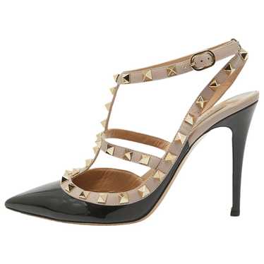 Valentino Garavani Leather heels