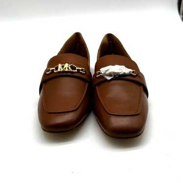 Michael Kors NWOT Tiffanie Loafer size 10 MK Charm