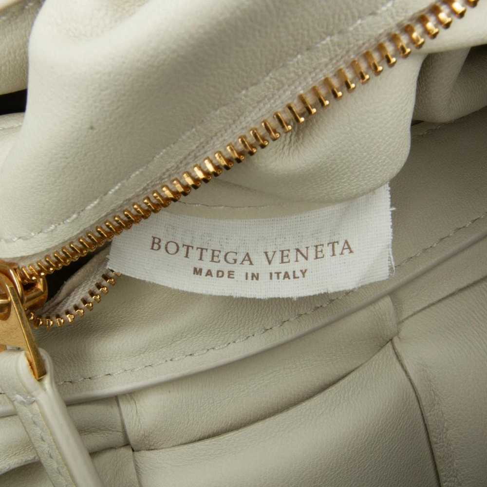 Bottega Veneta Cassette leather crossbody bag - image 8