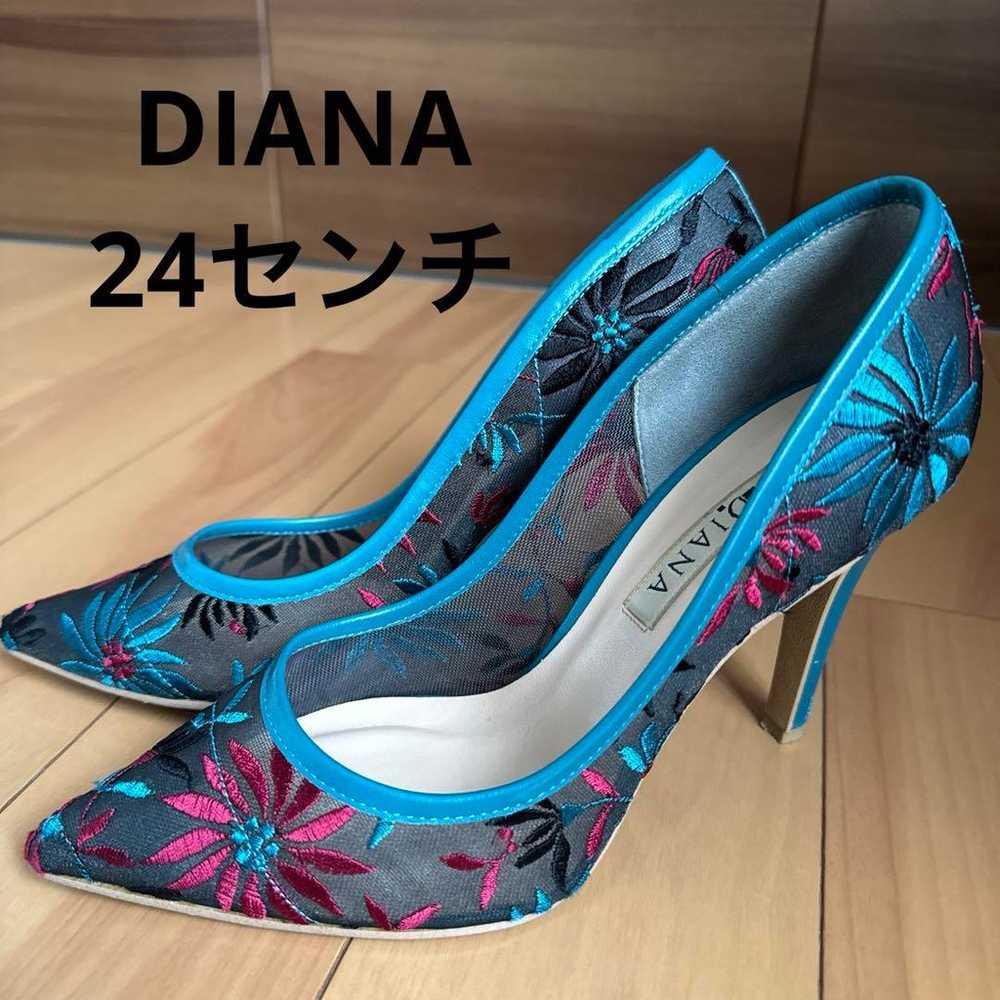 Diana 24 Pumps - image 1