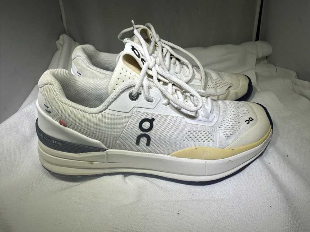 ON ON The Roger Pro Women's 8.5 Tennis Shoes Whit… - image 3