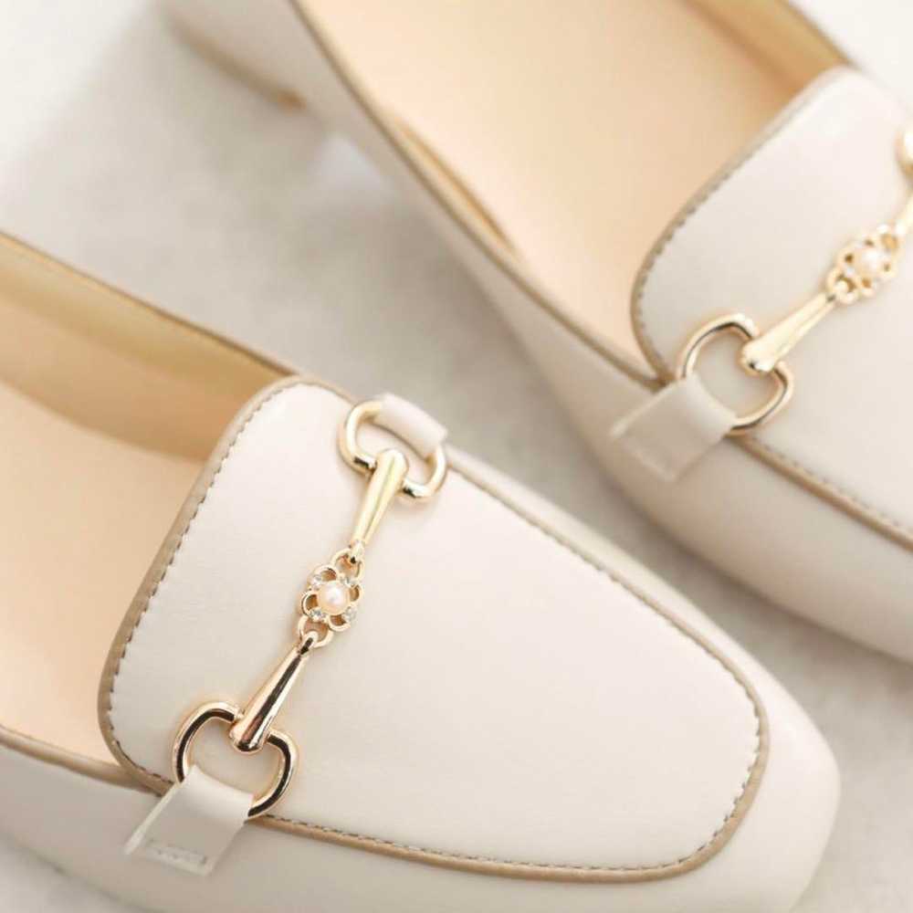 JELLY BEANS / Flower Bit Loafer Pumps [Ivory] - image 3