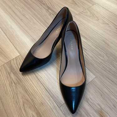 COLE HAAN Black Pointed Toe Pumps