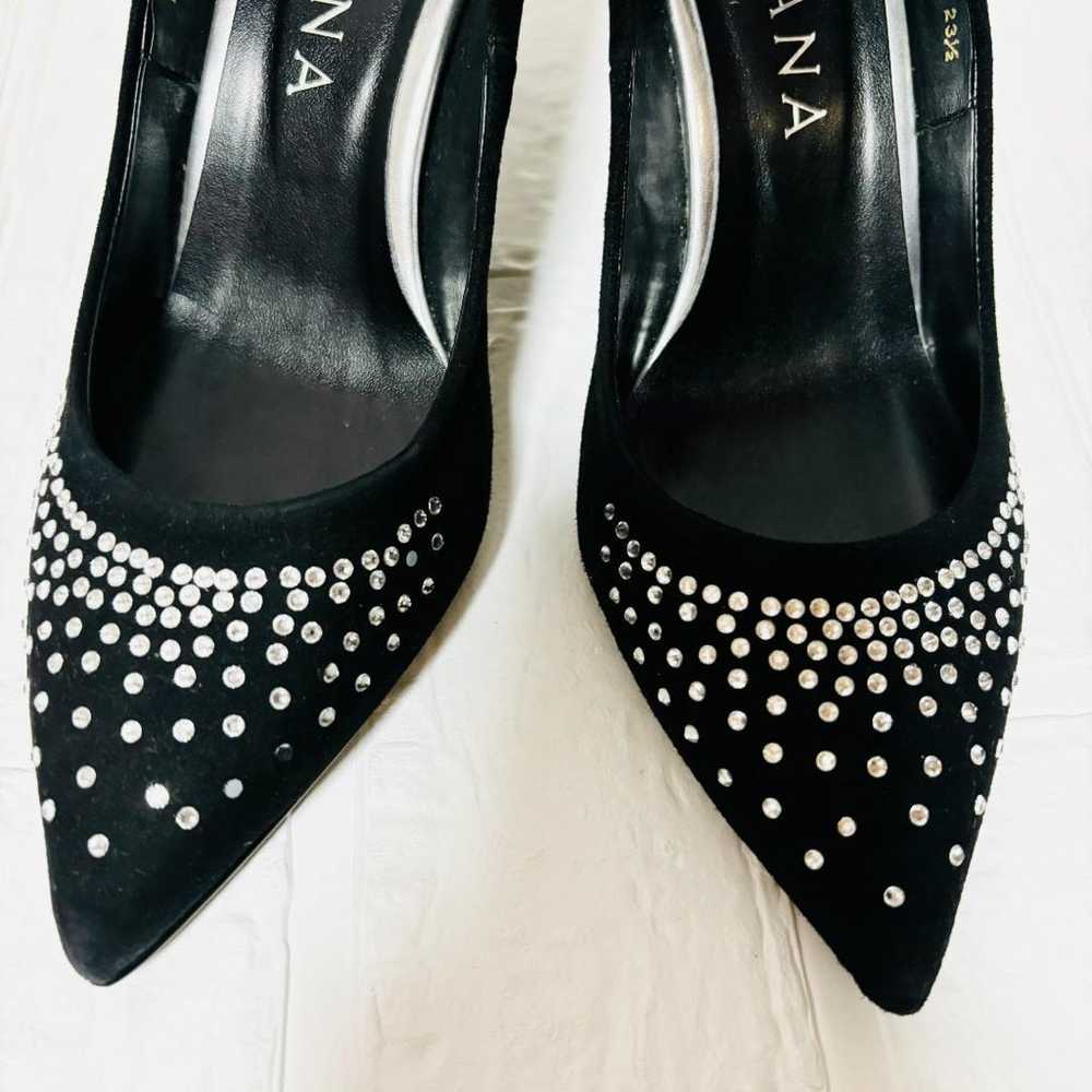 Excellent condition DIANA pumps with sparkling st… - image 9