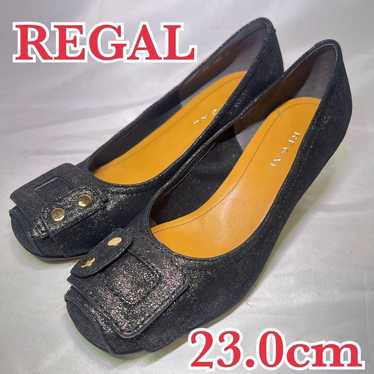 Ultra beautiful REGAL pumps, square toe, wedge so… - image 1