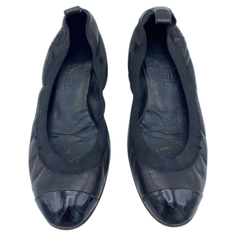 Chanel Black Leather Ballet Flat Shoes, Size 38 - image 7