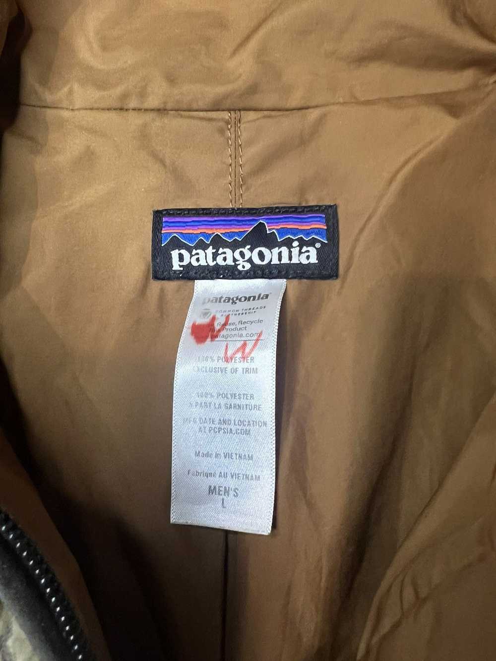 Patagonia × Streetwear Patagonia Eaden Retro Khak… - image 4