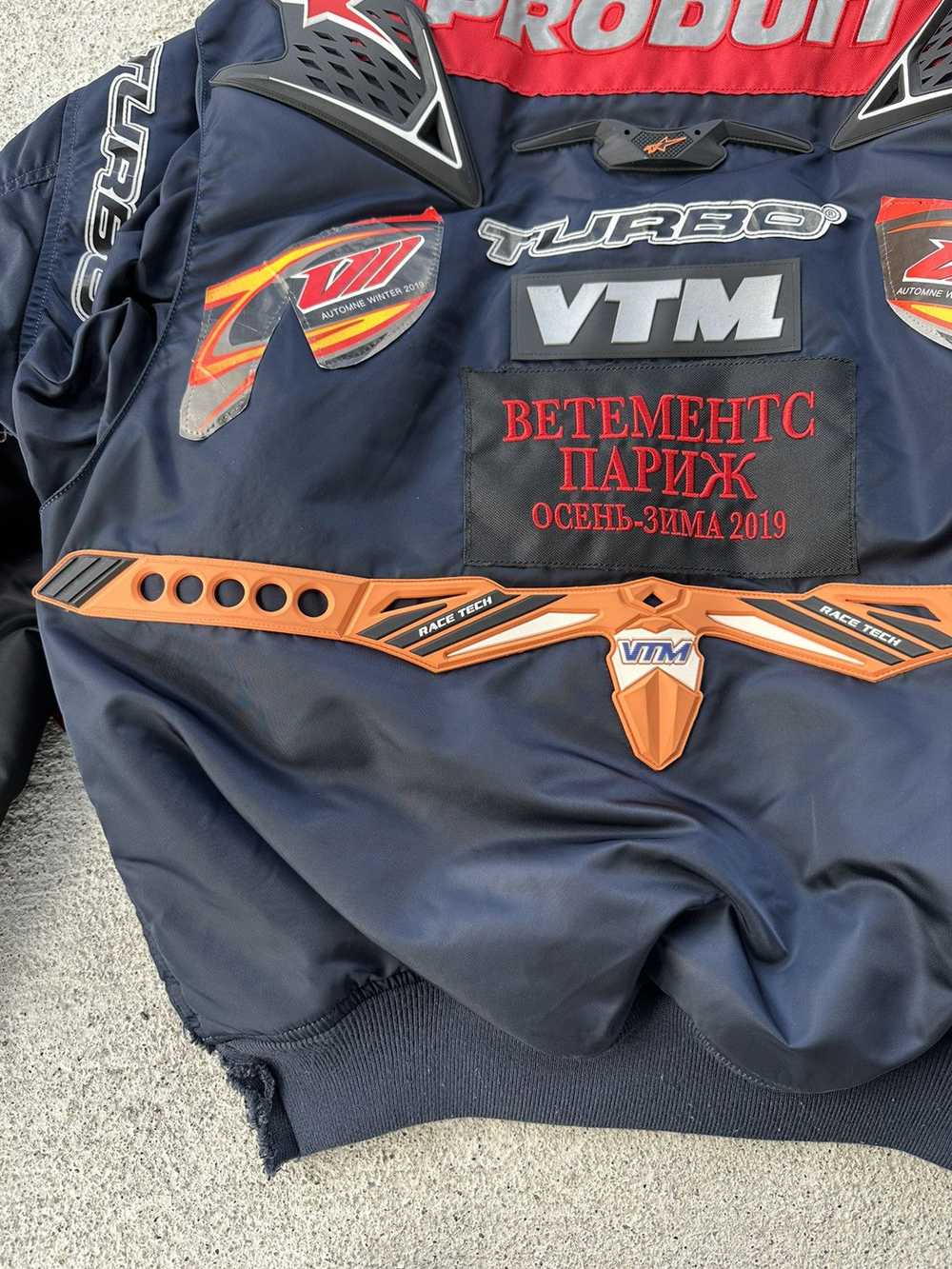 Vetements Vetements F/W 2018 Moto Racing Bomber J… - image 8