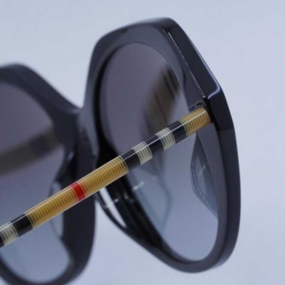 Burberry Sunglasses - image 4