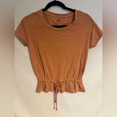 cinched waist tee sz small - image 1