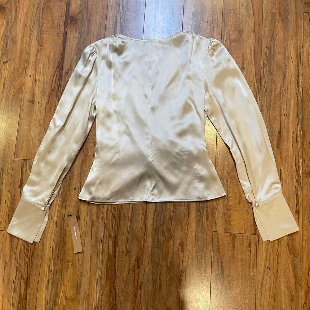 NWT Reformation Fawn Silk Blouse in Ivory Size 4 - image 7